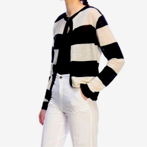 NWT Neiman Marcus The Cashmere Collection Striped Cardi Cardigan Striped Sz M - Picture 1 of 9